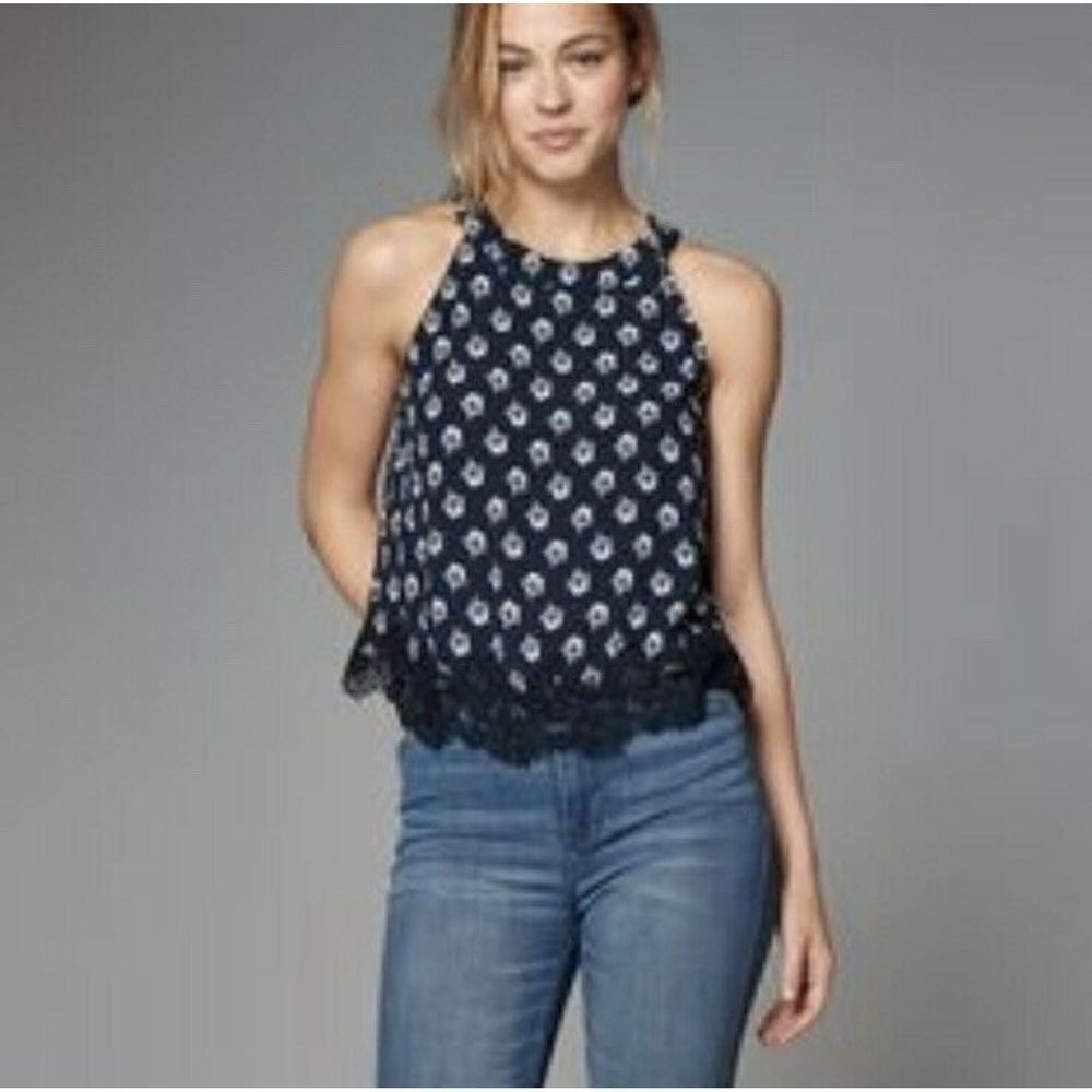 Abercrombie & Fitch Floral Cropped Top​​